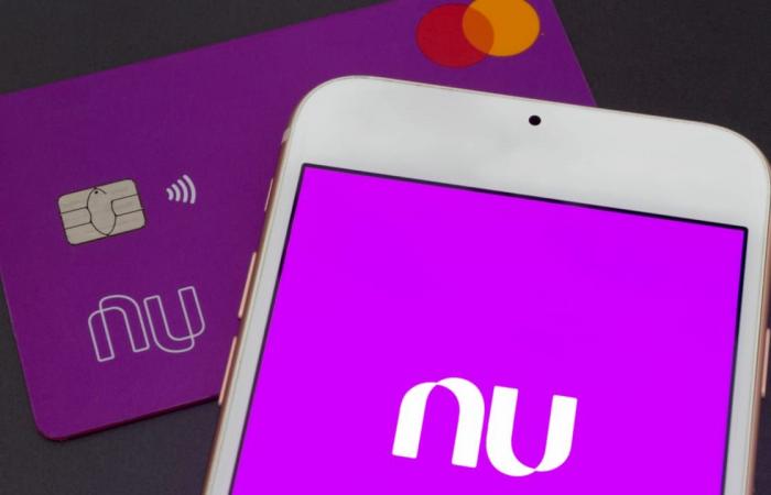 Nubank prepares to offer payroll loans and account abroad