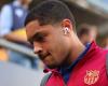 Newspaper points to ‘uncertain future’ for Vitor Roque at Barcelona