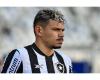 Botafogo reports recovery time for Tiquinho Soares