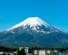 City will erect a barrier to prevent selfies with Mount Fuji