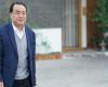 Chinese scientist who published covid-19 sequence authorized to return to the laboratory