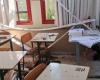 School roof collapses and injures teacher and student in SC