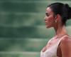 Bruna Marquezine shows details of the look she wore at the Met Gala; look