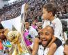 Former Vasco and Corinthians player Fellipe Bastos announces retirement | soccer
