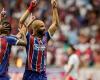 Bahia beats Bragantino with ‘futsal goal’ and returns to second place