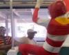 Video: Power Rangers dance and shake up Rio train passengers | Rio de Janeiro